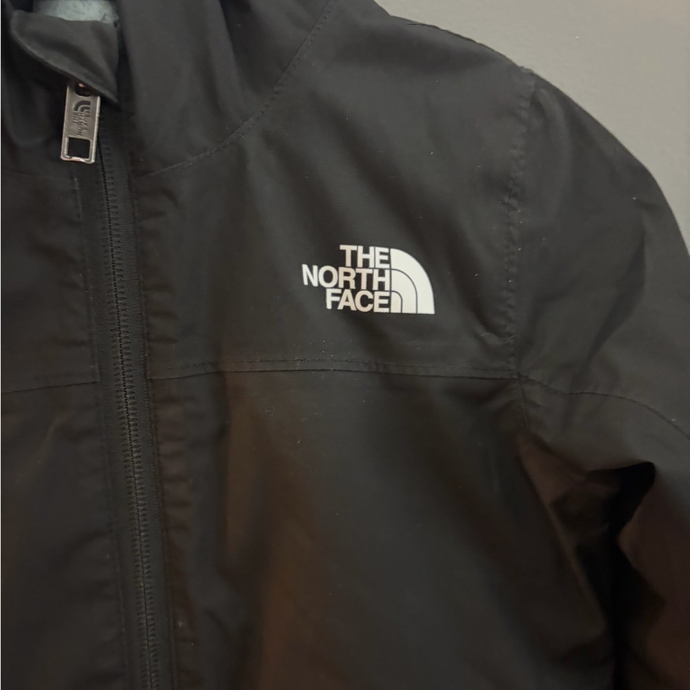 The North Face Black toddler Snowsuit - Picture 2 of 9